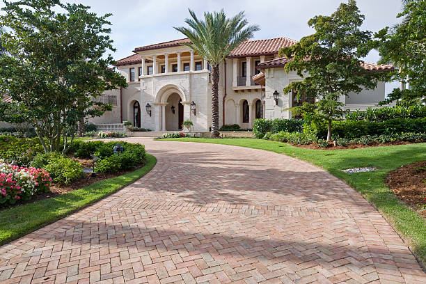 Best Driveway Pavers Near Me  in Rio Bravo, TX
